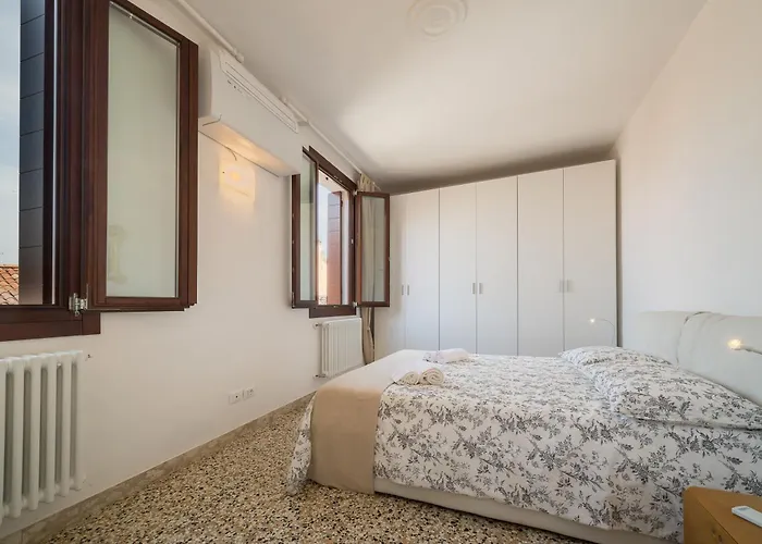 Cera Casa Margherita Венеция