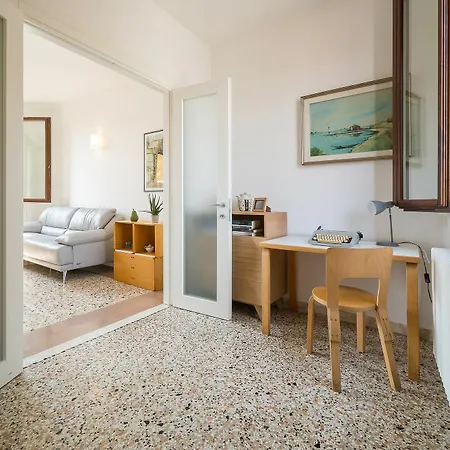 Ve.n.i.ce Cera Casa Margherita