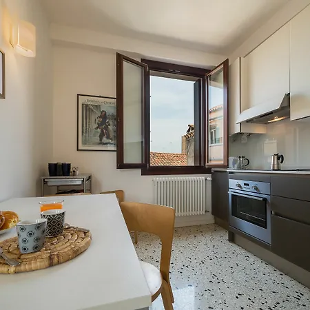 Ve.n.i.ce Cera Casa Margherita Apartamento *