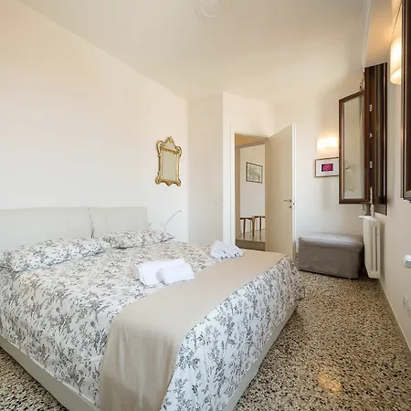 شقة Ve.n.i.ce Cera Casa Margherita